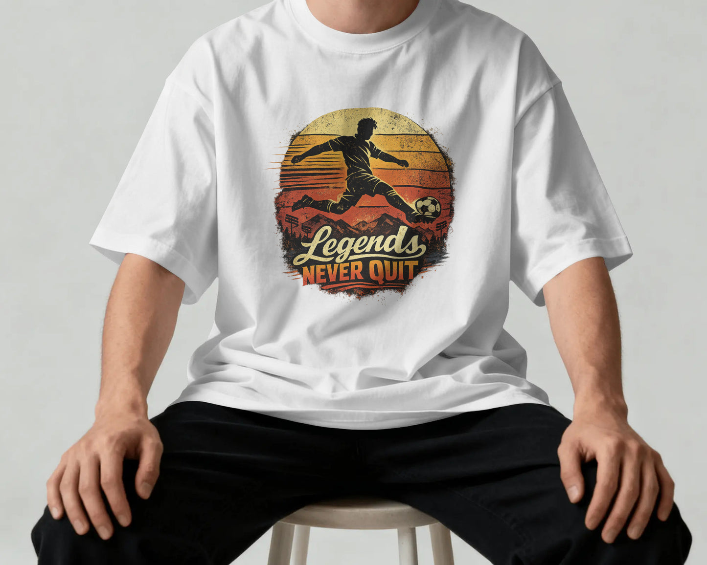 Legends Never Quit  - World Cup Football Oversized T-Shirt