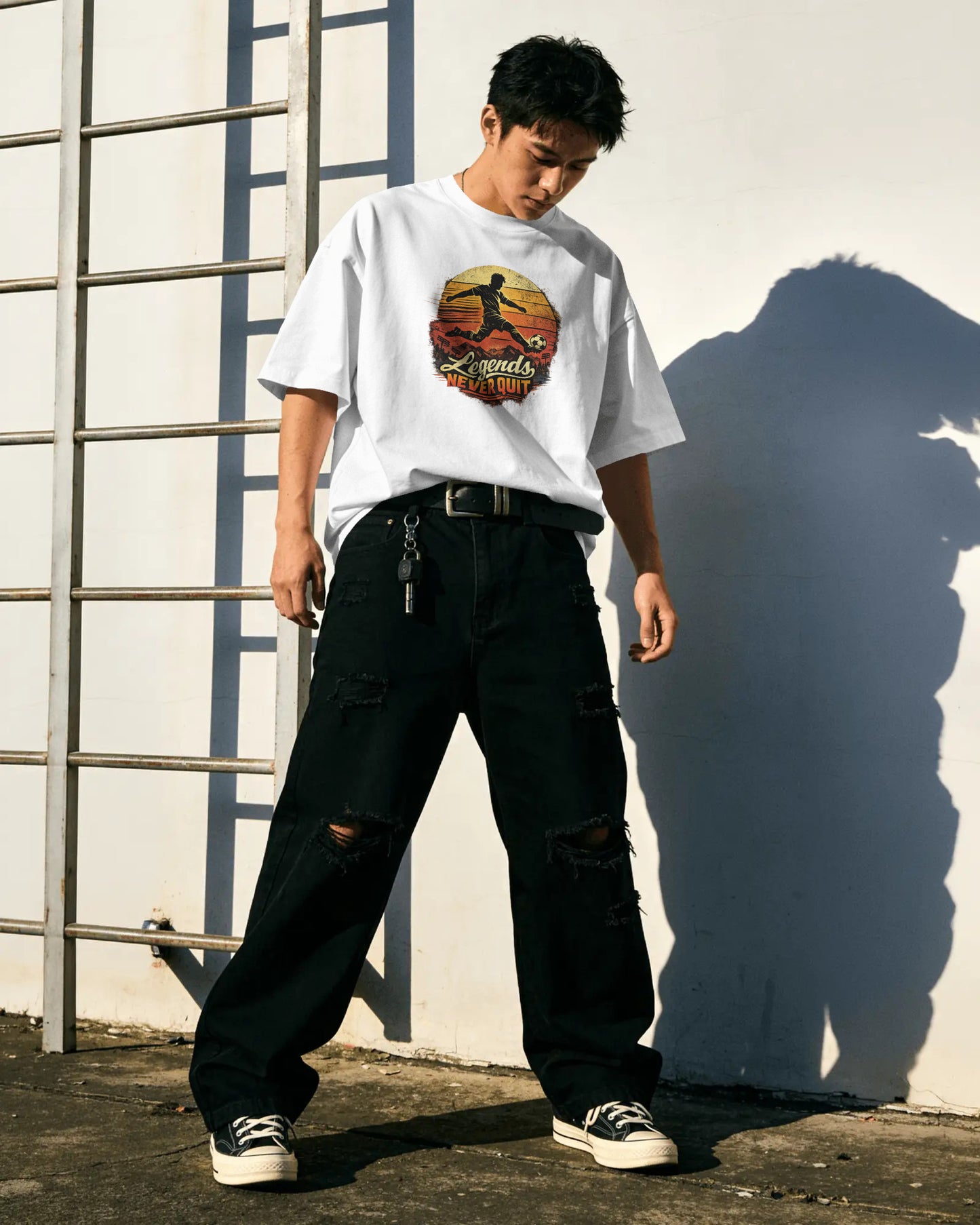 Legends Never Quit  - World Cup Football Oversized T-Shirt